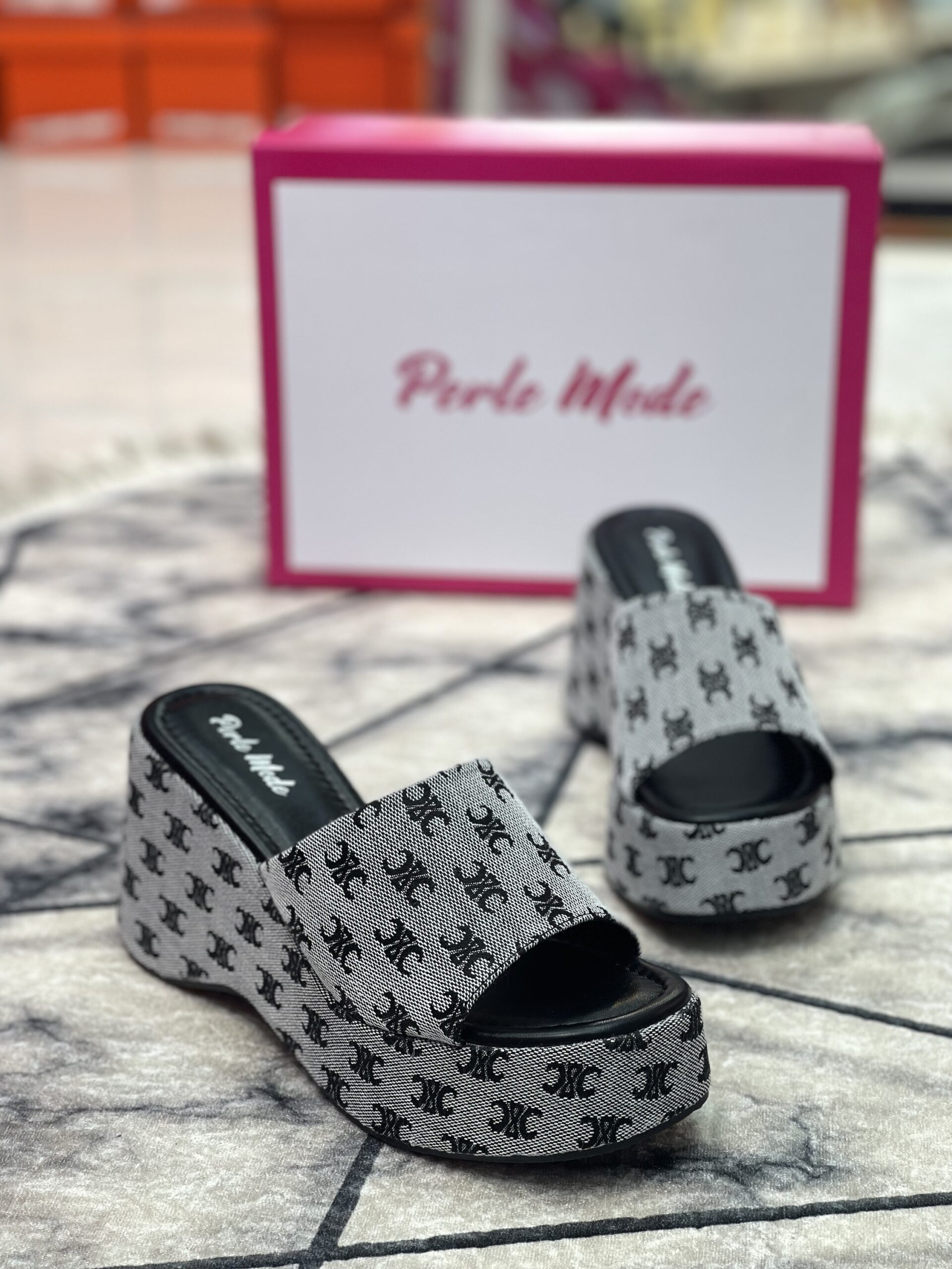 CELINE LBP-G1 – Image 3